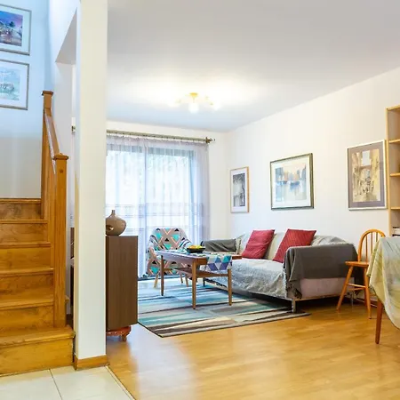 Monicasa Szczesliwice * Varsovia