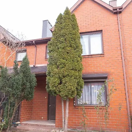 Apartment Monicasa Szczesliwice Warschau